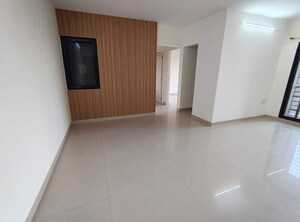 Room in 2 BHK Apartment at Lotus Sky Garden, Malad West – for Sale