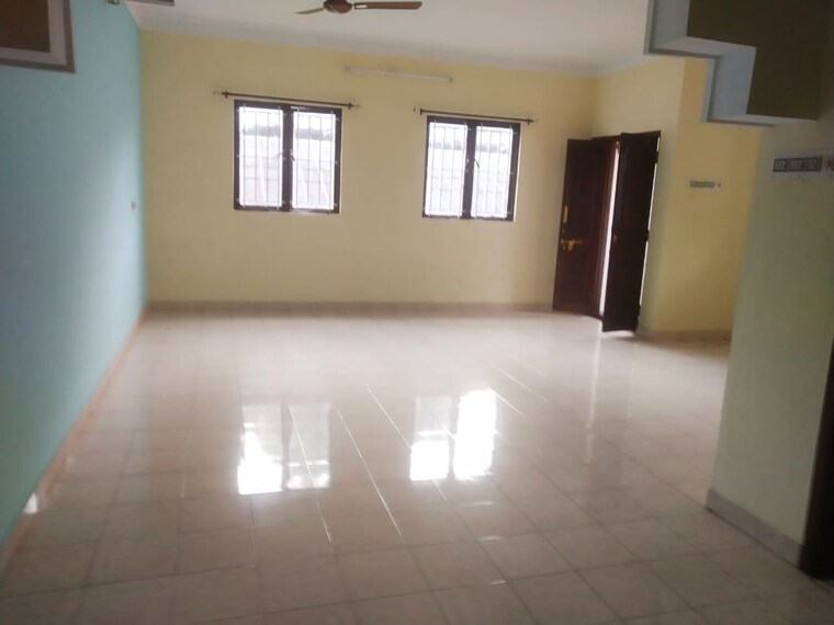 Room, saibaba colony Commercial Office Space 1500 Sq.Ft. In Saibaba Colony Coimbatore 10650585