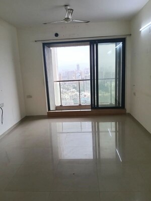 Room in 2 BHK Apartment at Rustomjee Elanza, Malad West – for Rent