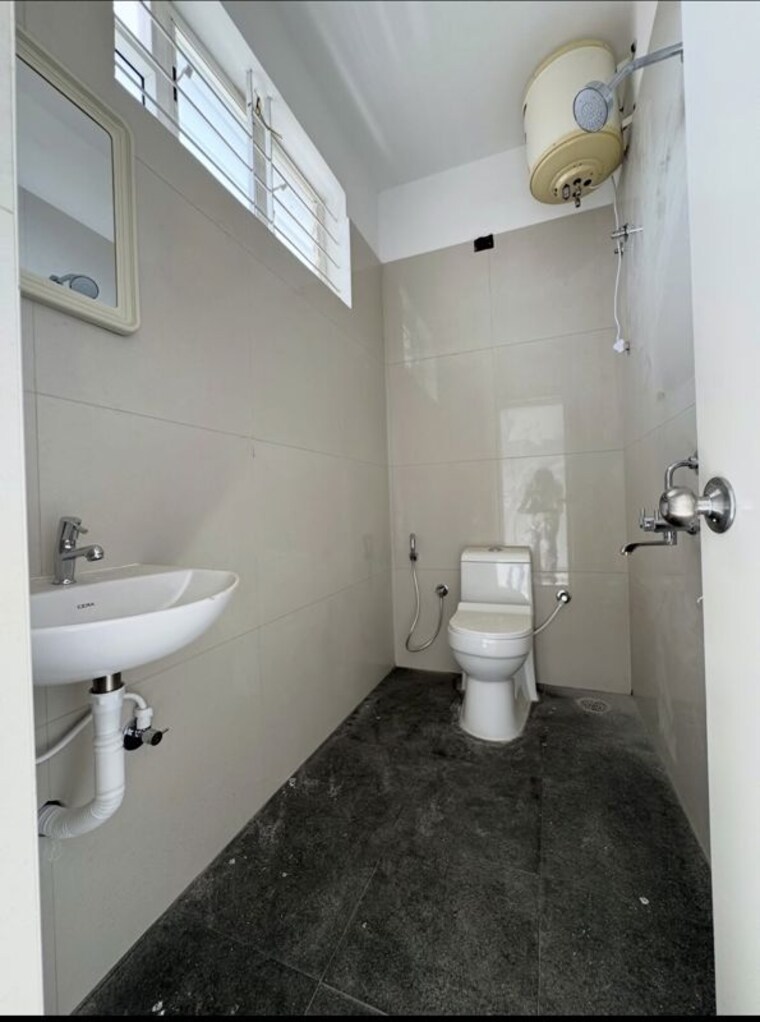 Bathroom, swastik-bliss 1 Bedroom 440 Sq.Ft. Apartment In Chembur Mumbai 10650613