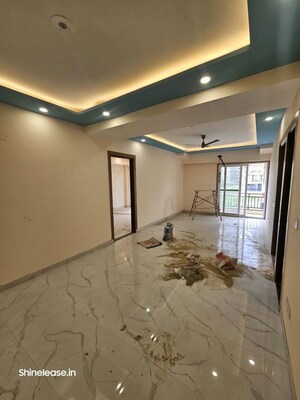 Room in 4 BHK Builder Floor at Sector 57 – for Rent