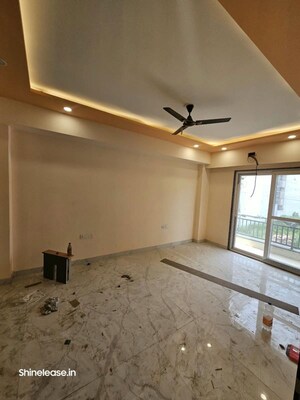 Furnished Amenities in 4 BHK Builder Floor at Sector 57 – for Rent