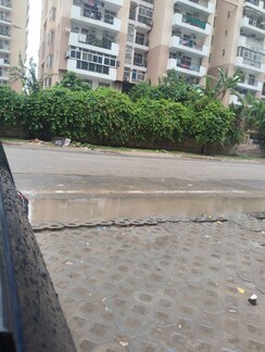 Plot For Sale in Roza Jalalpur