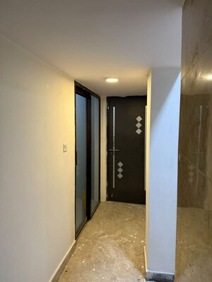 Room in  Apartment at Vasant Apartment Mayur Vihar, Mayur Vihar 1 – for Rent