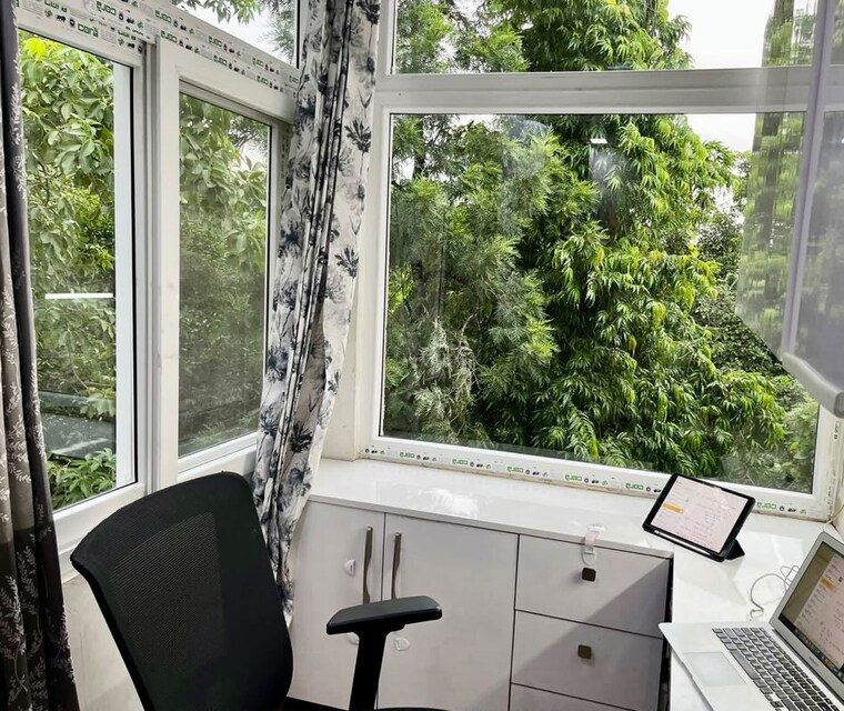 Balcony, vasant-apartment-mayur-vihar  1250 Sq.Ft. Apartment In Mayur Vihar 1 Delhi 10650702