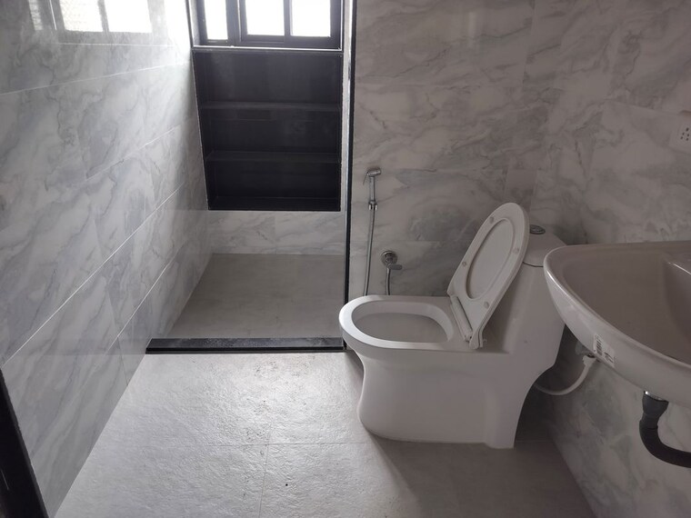 Bathroom, army-welfare-chs 3.5 Bedroom 1480 Sq.Ft. Apartment In Nerul Navi Mumbai 10650710
