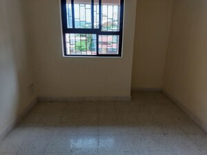 Room in 3.5 BHK Apartment at  Army Welfare CHS, Nerul – for Rent