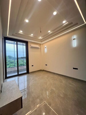 Room in 3 BHK Builder Floor at Puri Aman Vilas, Sector 89 – for Sale