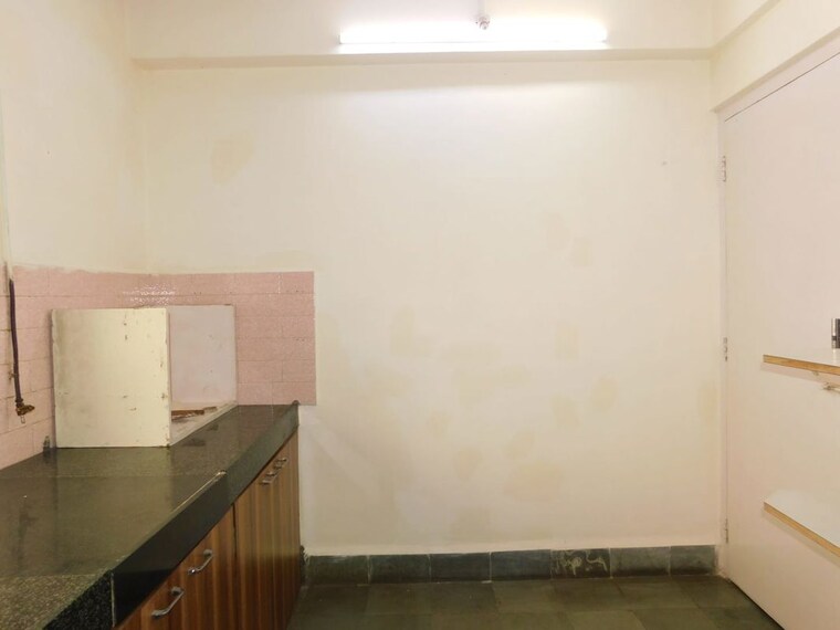 Room, shram-saphaly-apartment 2 Bedroom 800 Sq.Ft. Apartment In Vile Parle West Mumbai 10650737