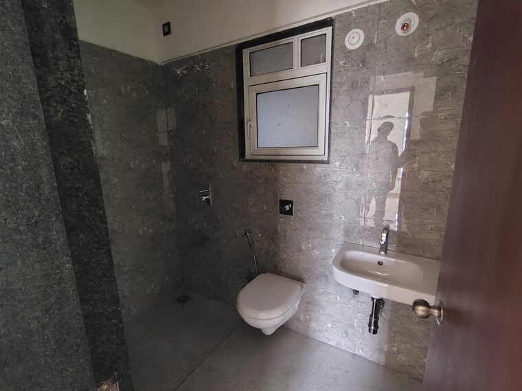 Bathroom, vtp-pegasus 2 Bedroom 750 Sq.Ft. Apartment In Kharadi Pune 10650739