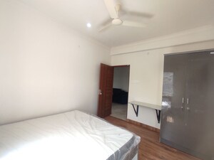 Room in 3 BHK Independent House at Hsr Layout – for Rent