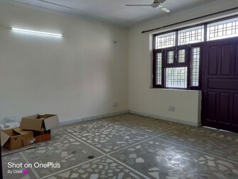 2 BHK Builder Floor For Rent in Realtech The Luxurium in Sushant Lok I, Gurgaon
