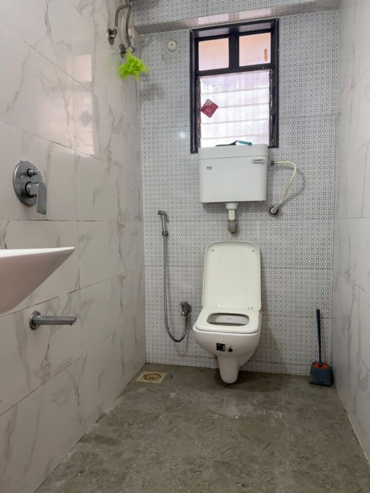 Bathroom, bhoomi-samarth-b-wing 1 Bedroom 451 Sq.Ft. Apartment In Goregaon East Mumbai 10650761