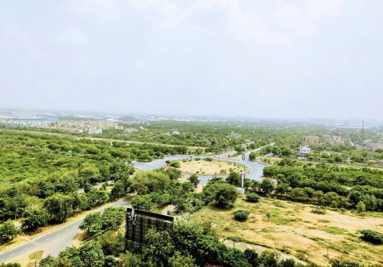 undefined, supertech-czar-suites 1 RK 535 Sq.Ft. Apartment In Omicron I Greater Noida Greater Noida 10650787