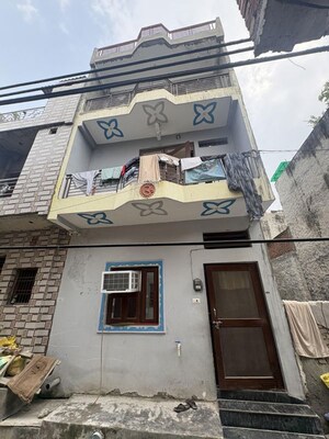 6 BHK Independent House For Sale in Roshan Nagar
