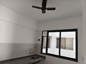 Room in 3 BHK Apartment at Unique Youtopia, Kharadi – for Sale