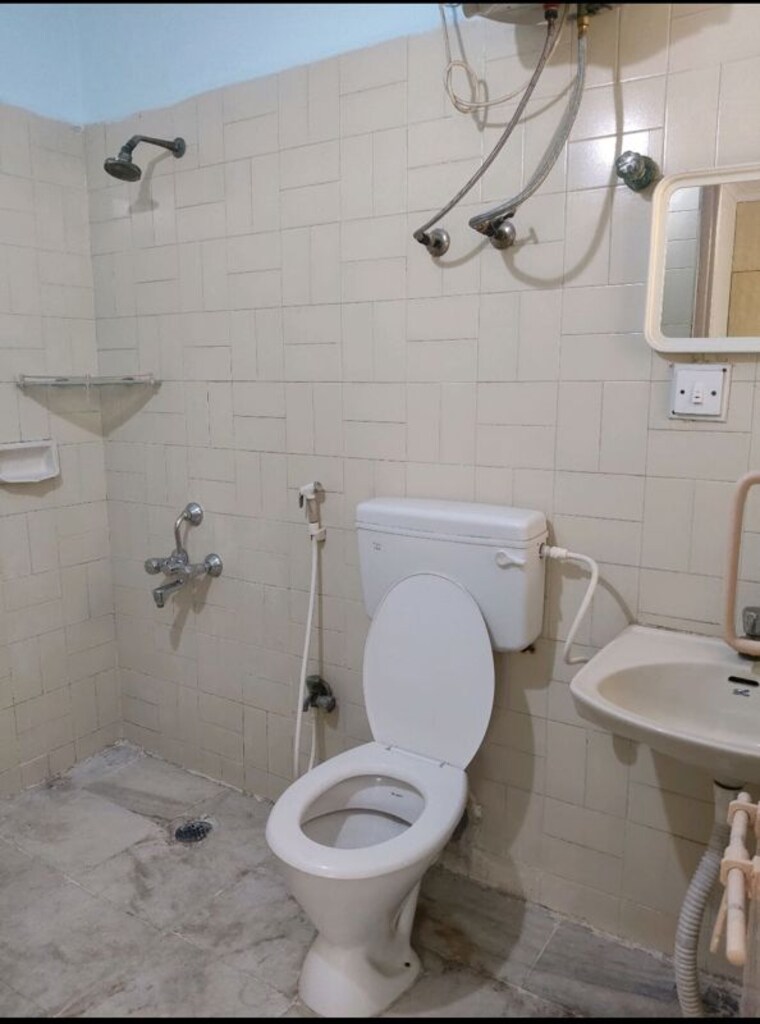 Bathroom, ngv-apartment  1435 Sq.Ft. Apartment In Koramangala Bangalore 10650754