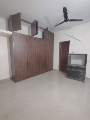 Room in 2 BHK Independent House at Hsr Layout – for Rent