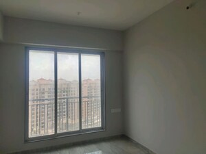 Room in 2 BHK Apartment at Evershine Amavi 303 Phase 1, Virar East – for Rent
