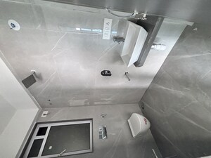 Furnished Amenities in 1 BHK Apartment at Shree Savaliya Apartment, Mira Road – for Rent