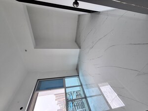 Furnished Amenities in 1 BHK Apartment at Shree Savaliya Apartment, Mira Road – for Rent