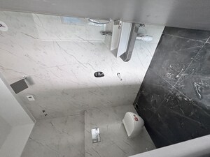 Bathroom in 1 BHK Apartment at Shree Savaliya Apartment, Mira Road – for Rent