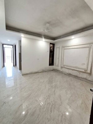 1 BHK Builder Floor For Rent in Saket