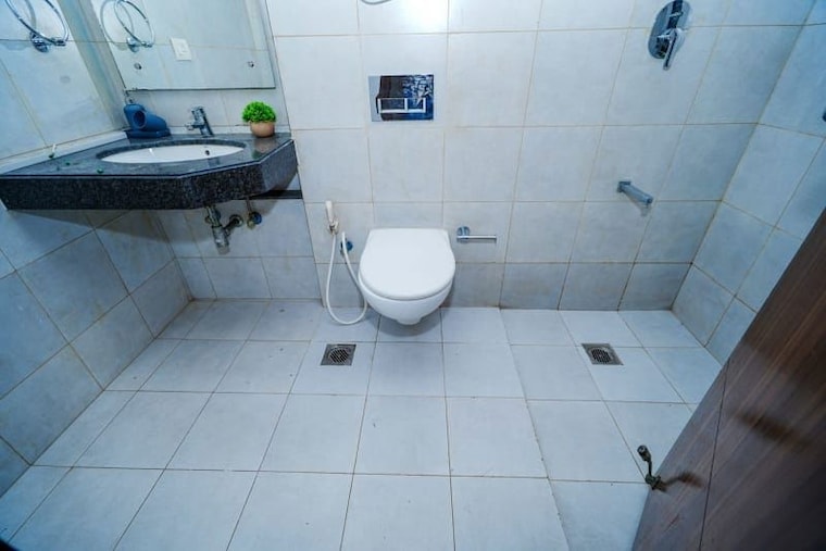 Bathroom, godrej-icon 3 Bedroom 1790 Sq.Ft. Apartment In Sector 88a Gurgaon 10650850