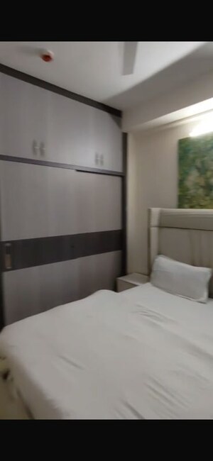 Furnished Amenities in 3 BHK Apartment at Omaxe The Palace, Gomti Nagar – for Rent