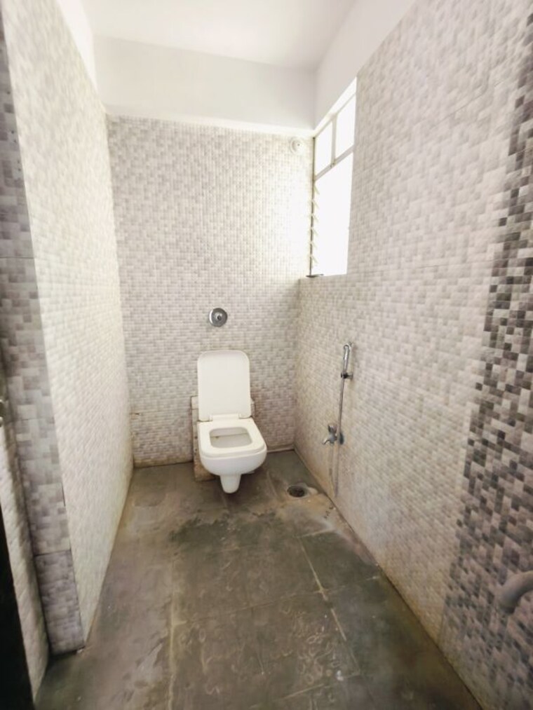 Bathroom, majestique-38-park-majestique 2 Bedroom 500 Sq.Ft. Apartment In Undri Pune 10650889