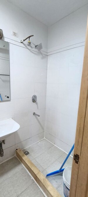 Bathroom in 3 BHK Builder Floor at Signature Global City 79B, Sector 79b – for Sale