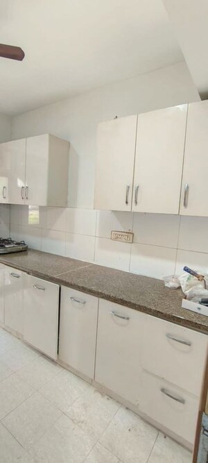 Kitchen in 3 BHK Builder Floor at Signature Global City 79B, Sector 79b – for Sale
