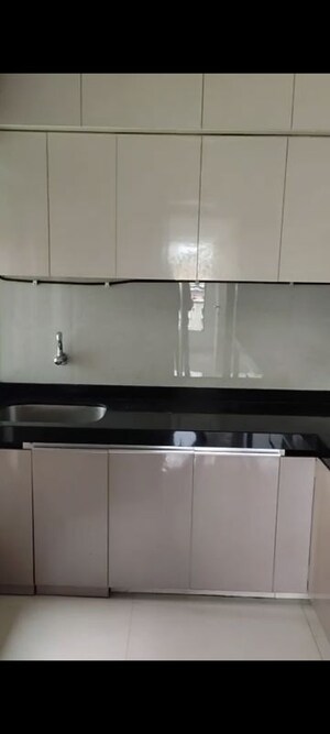 Furnished Amenities in 2 BHK Apartment at Arkade Serene, Malad West – for Rent