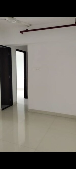 Room in 2 BHK Apartment at Arkade Serene, Malad West – for Rent