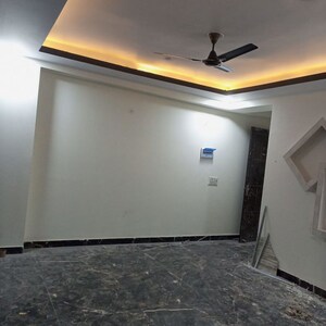 Room in  Builder Floor at Unity Apartment Noida, Sector 73 – for Sale