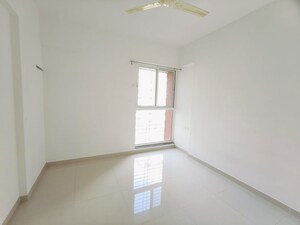 Room in 2 BHK Apartment at Elated Khush Vista, Nibm Road – for Rent