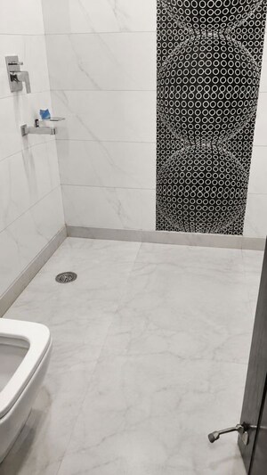 Bathroom in 2 BHK Builder Floor at Naraina – for Rent