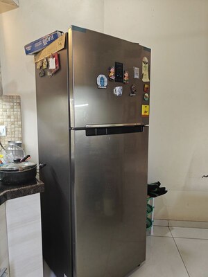 Furnished Amenities in 2 BHK Apartment at Unique Youtopia, Kharadi – for Sale