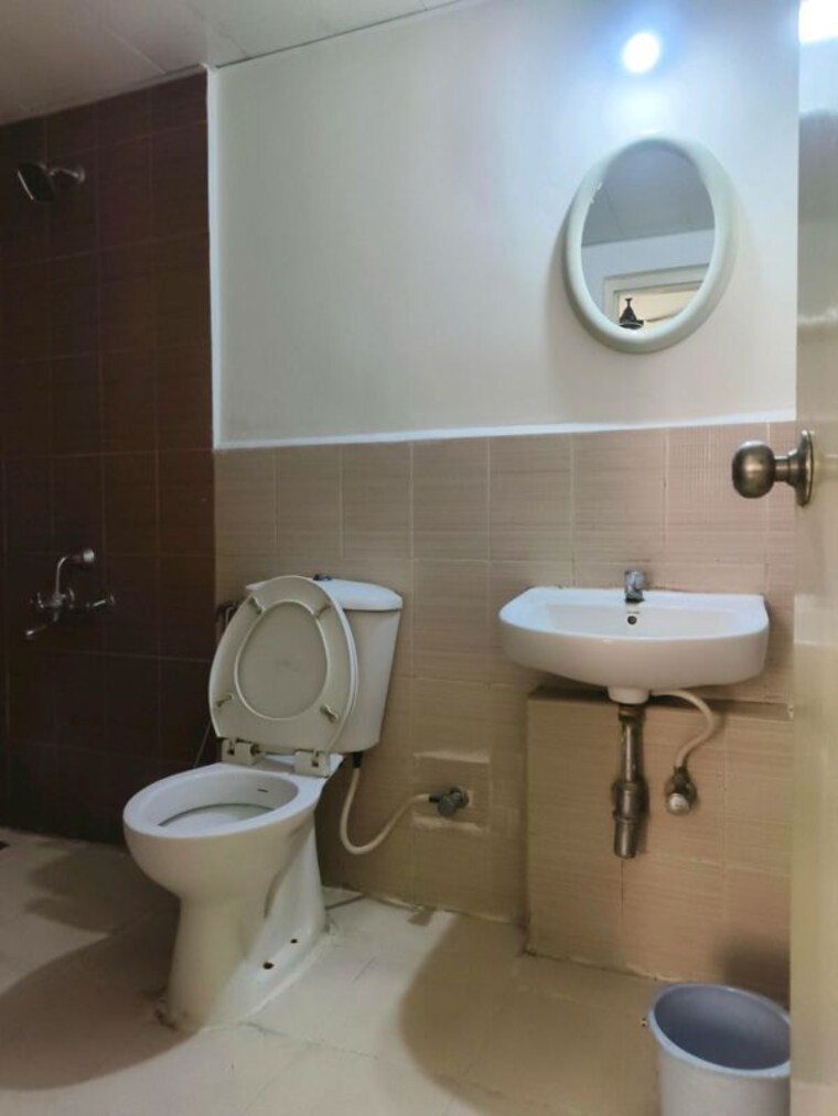 Bathroom, provident-harmony 3 Bedroom 1241 Sq.Ft. Apartment In Thanisandra Main Road Bangalore 10651029