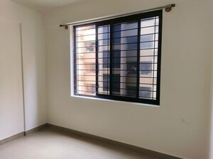 Room in 3 BHK Apartment at Provident Harmony, Thanisandra Main Road – for Rent