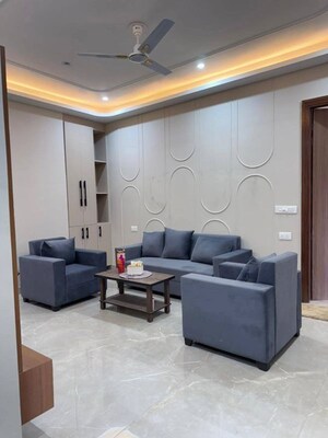 3 BHK Builder Floor For Rent in Pitampura