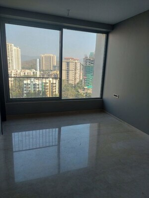 Room in 4 BHK Apartment at Oberoi Sky City, Borivali East – for Sale