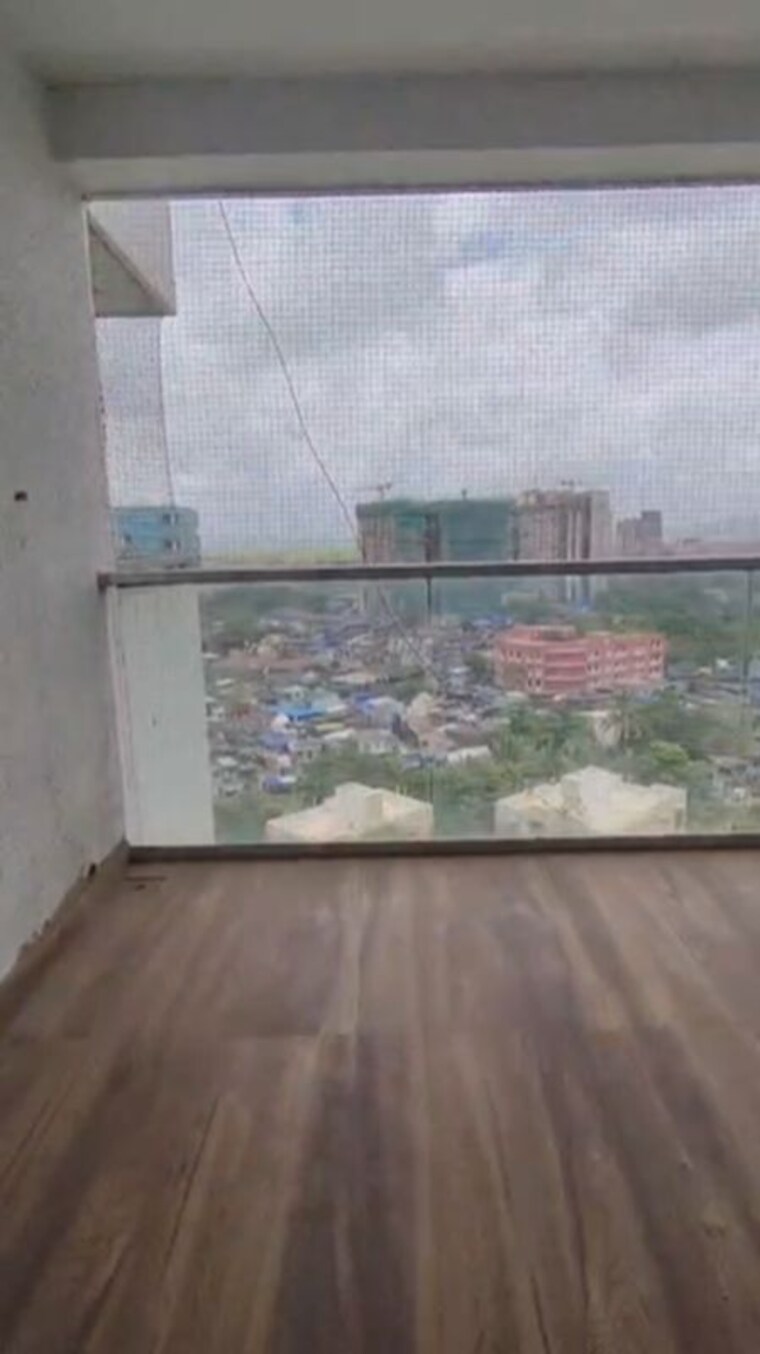 Balcony, chembur 2.5 Bedroom 850 Sq.Ft. Apartment In Chembur Mumbai 10651113