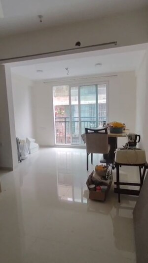 Living Room in 2.5 BHK Apartment at Chembur – for Rent
