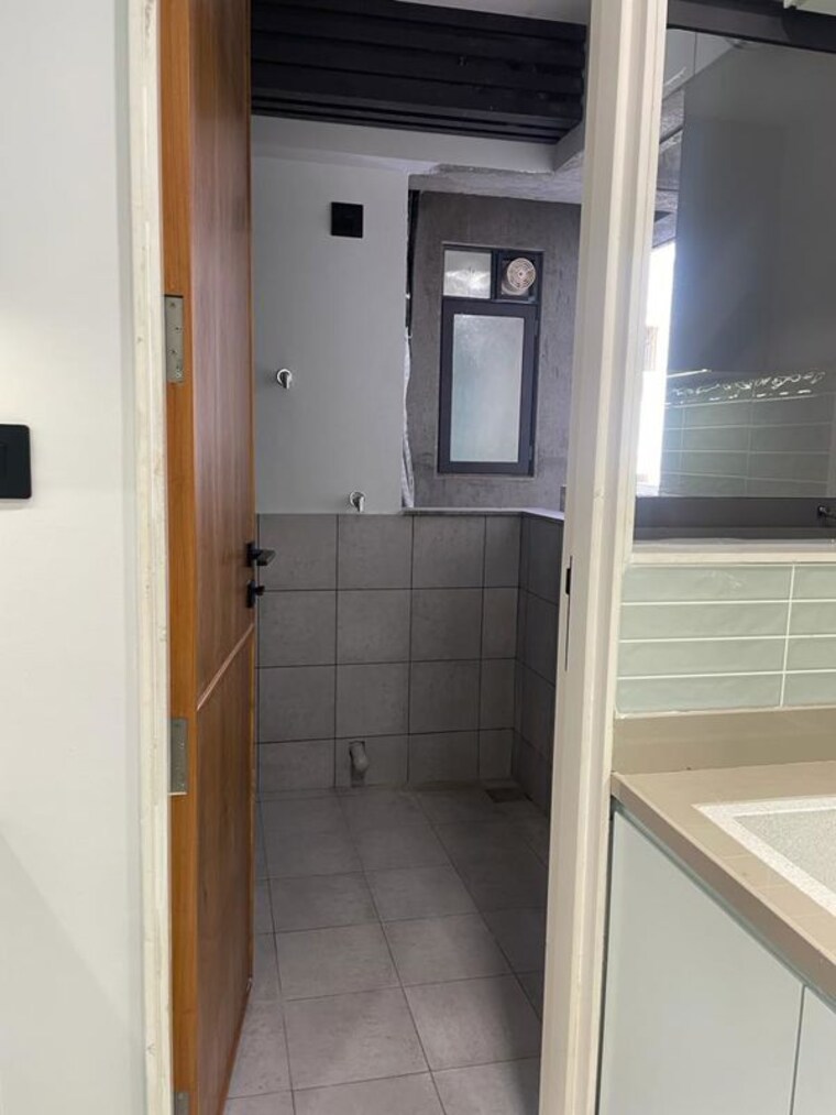 Bathroom, aatmiya-selenite 3 Bedroom 978 Sq.Ft. Apartment In Gotri Vadodara 10651142