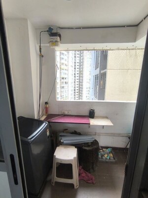Team Area in 3 BHK Apartment at Ekta Tripolis, Goregaon West – for Rent