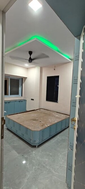 Bedroom in 2 BHK Apartment at Chembur – for Rent