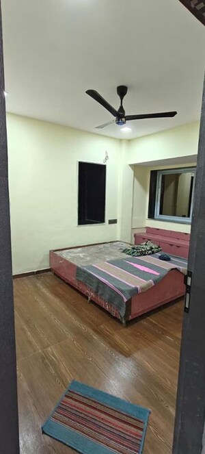 Bedroom in 2 BHK Apartment at Chembur – for Rent