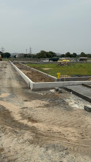  Plot For Sale in Gollapudi