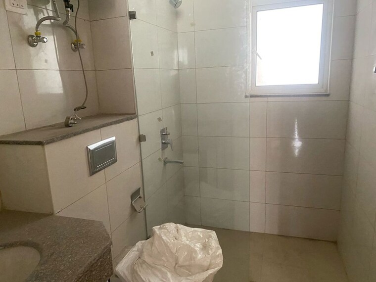Bathroom, ats-le-grandiose 3 Bedroom 1625 Sq.Ft. Apartment In Sector 150 Noida 10651200
